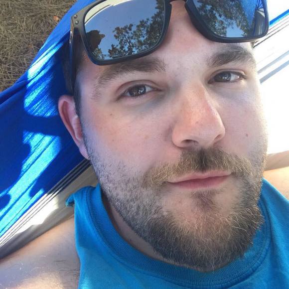 Meet your Posher, Alex - Picture 1 of 1